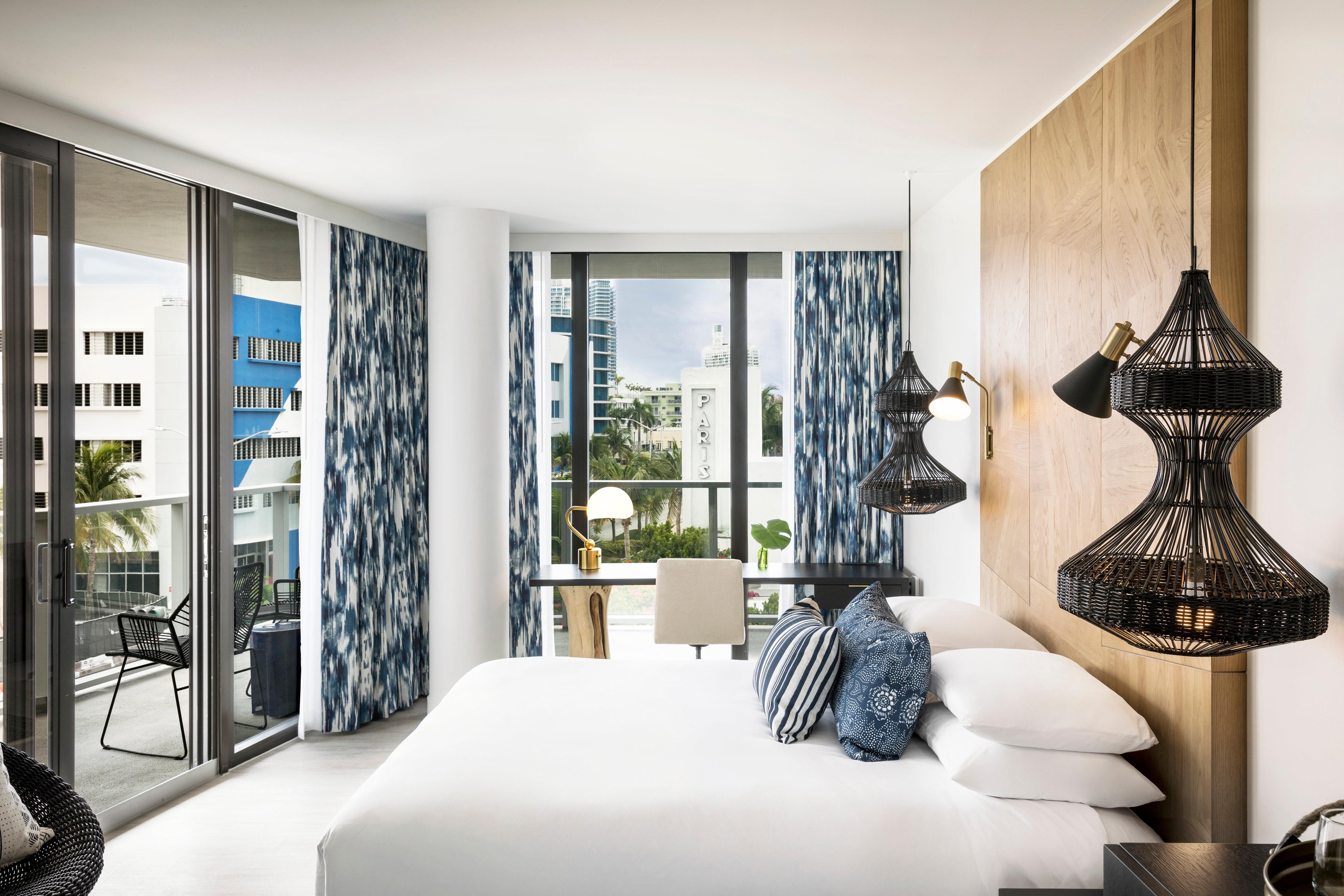 金普顿安格勒酒店 迈阿密海滩 外观 照片 A bedroom at the hotel