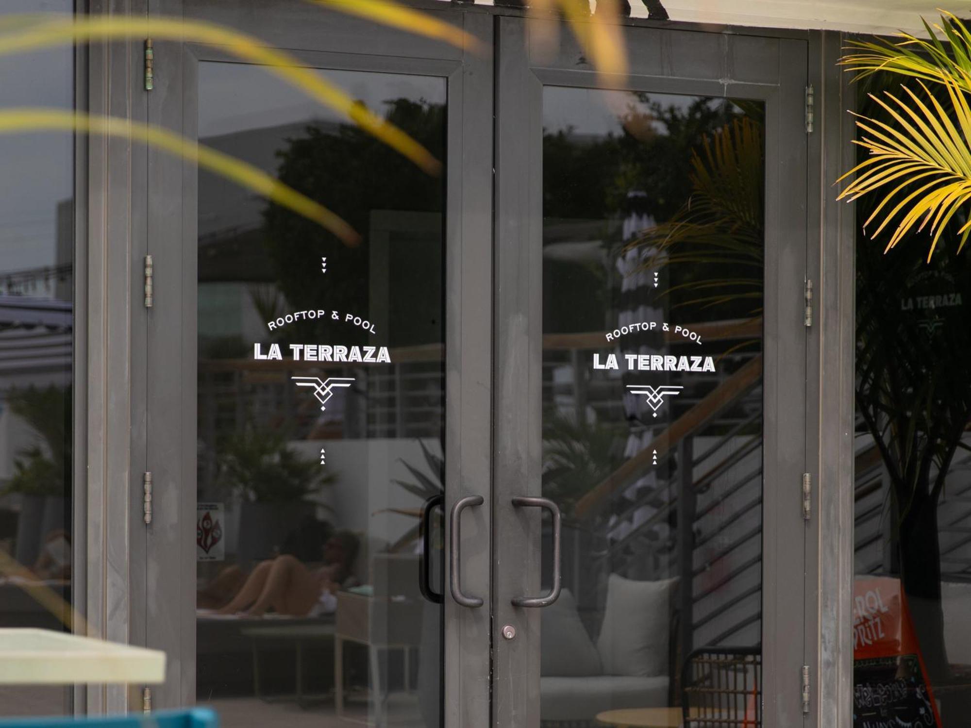 金普顿安格勒酒店 迈阿密海滩 外观 照片 La Terraza
